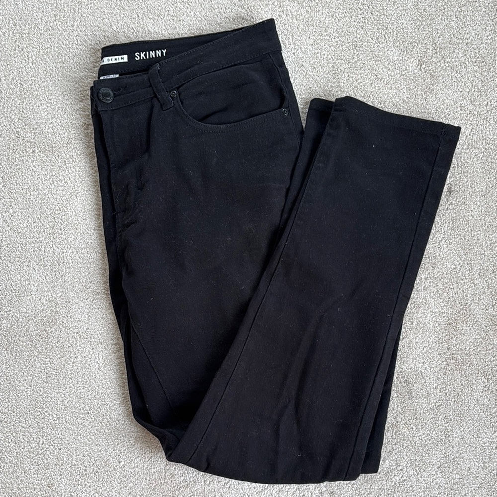 Urban Heritage Black Skinny Jeans